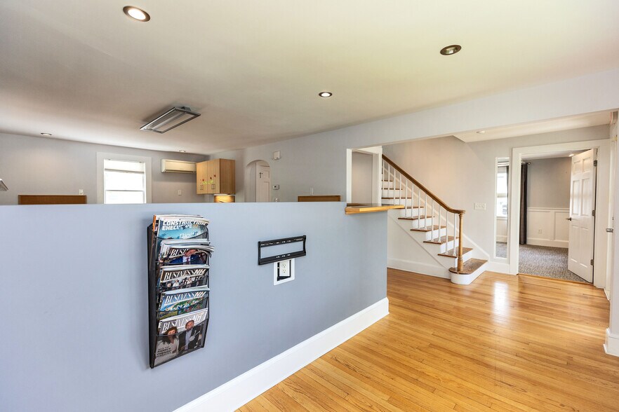 More Photos Of 479 Nashua St, Milford Office For Sale