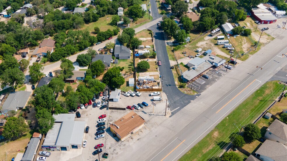 More Photos Of 5671 Randolph Blvd, San Antonio Freestanding For Sale