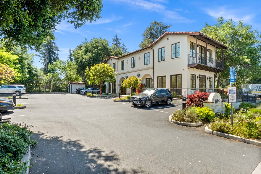 More Photos Of 20 1st St, Los Altos Medical For Lease