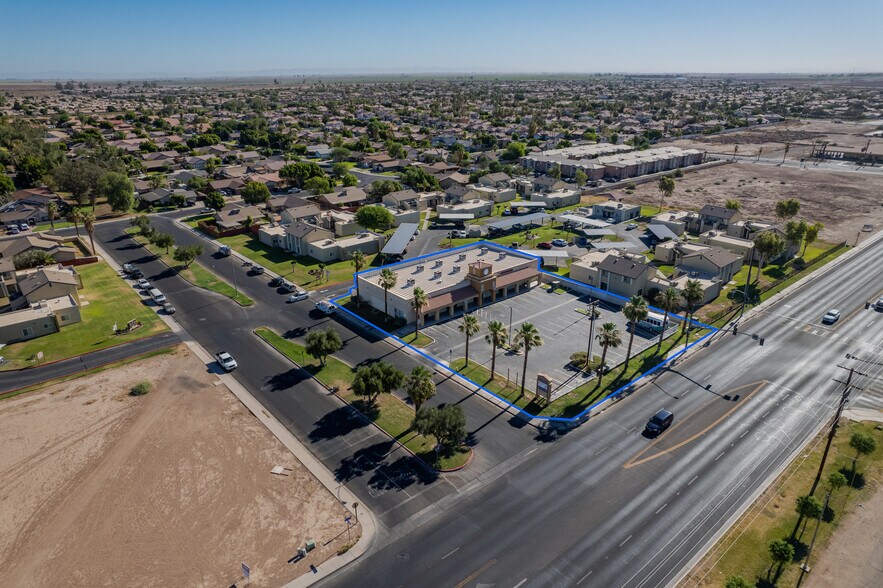 More Photos Of 801 E Birch St, Calexico General Retail For Sale