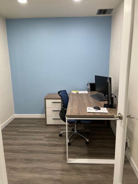 More Photos Of 280 N Jackson Ave, San Jose Medical For Lease