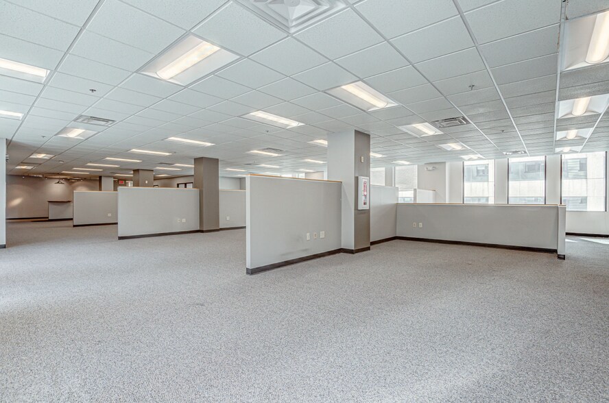 More Photos Of 35 E 7th St, Cincinnati Office For Lease