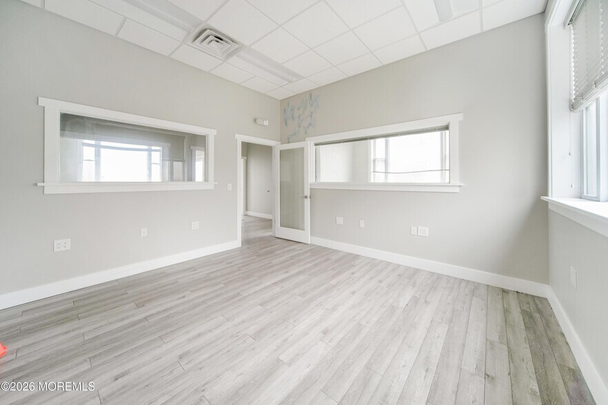 More Photos Of 79 Throckmorton St, Freehold Apartments For Sale