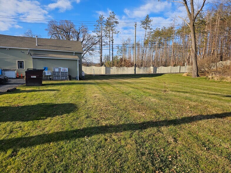 More Photos Of 3 Hamilton Rd, Pine Bush Convenience Store For Sale