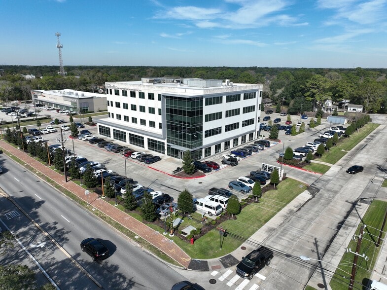 More Photos Of 505 S Friendswood Dr, Friendswood Medical For Lease