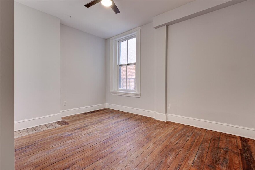 More Photos Of 2116 N Charles St, Baltimore Apartments For Sale