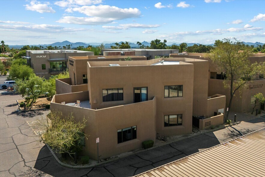 Primary Photo Of 8712 E Vista Bonita Dr, Scottsdale Medical For Sale