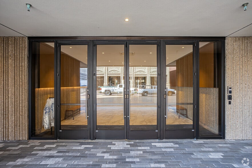 More Photos Of 451 Florida St & 450 Laurel St, Baton Rouge Unknown For Lease