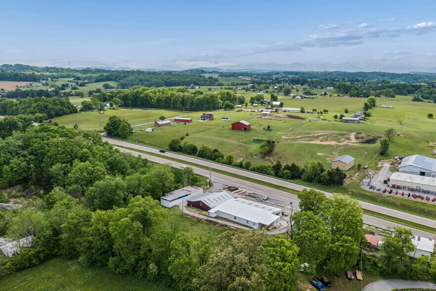 More Photos Of 3141 Highway 11 E, Telford Flex For Sale