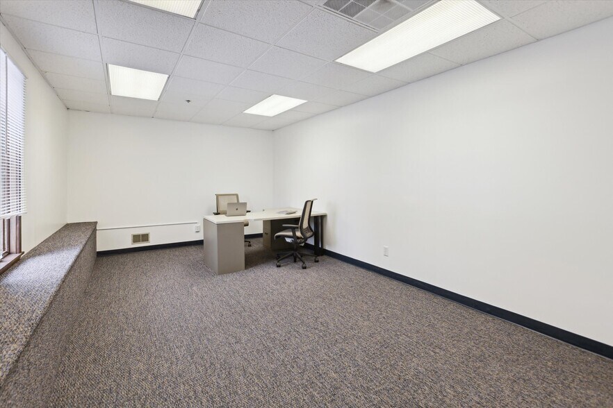 More Photos Of 315 3rd St, Bay City Self Storage For Sale