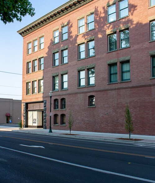 More Photos Of 5 W Alder St, Walla Walla Office For Lease