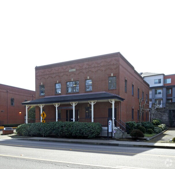 More Photos Of 18660 Sw Boones Ferry Rd, Tualatin Office For Lease