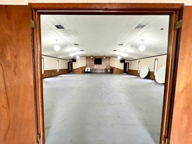 More Photos Of 4450 US-84 Hwy, Vidalia Religious Facility For Sale