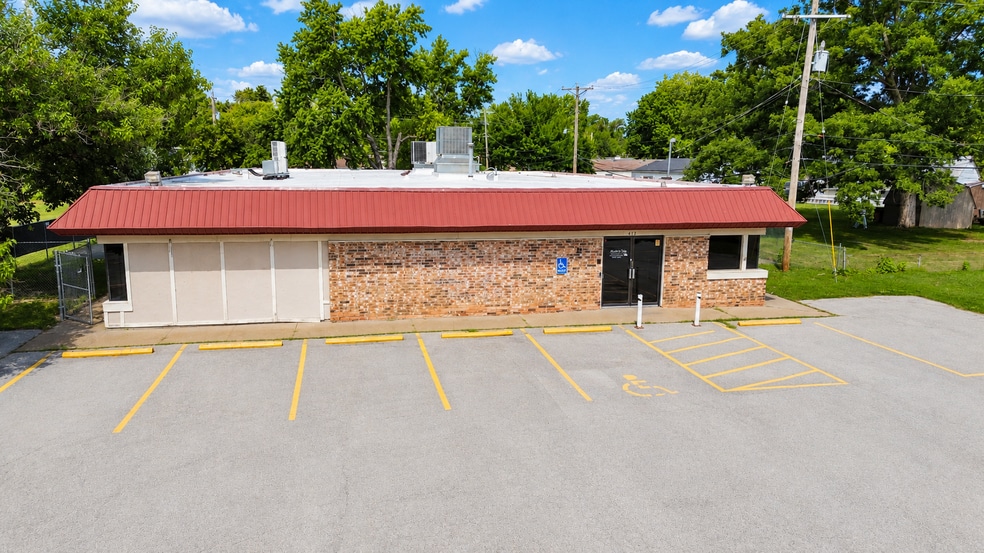 Primary Photo Of 417 S Church St, Saint Peters Storefront Retail Office For Lease
