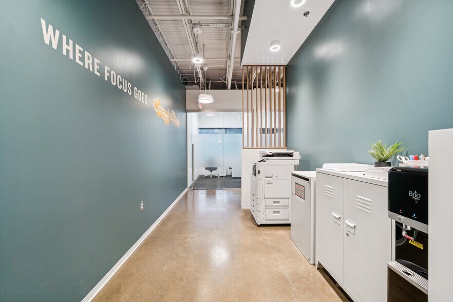 More Photos Of 4101 Cox Rd, Glen Allen Coworking Space