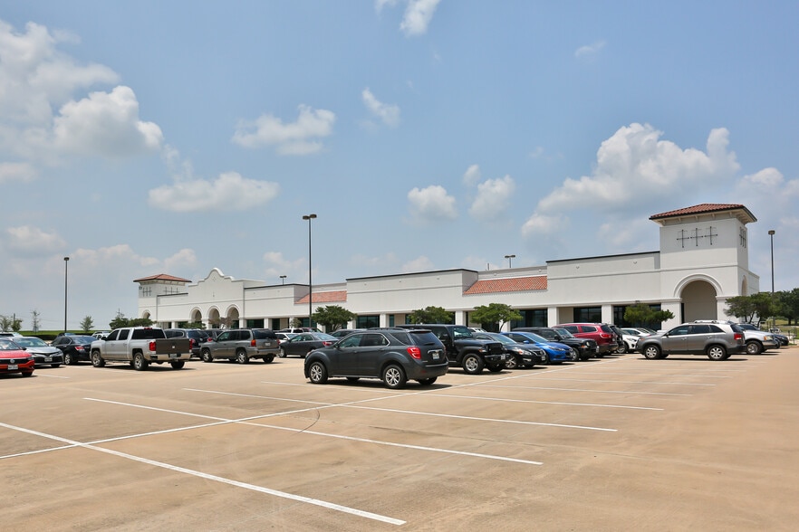 More Photos Of 5800 N Interstate 35, Denton Unknown For Lease