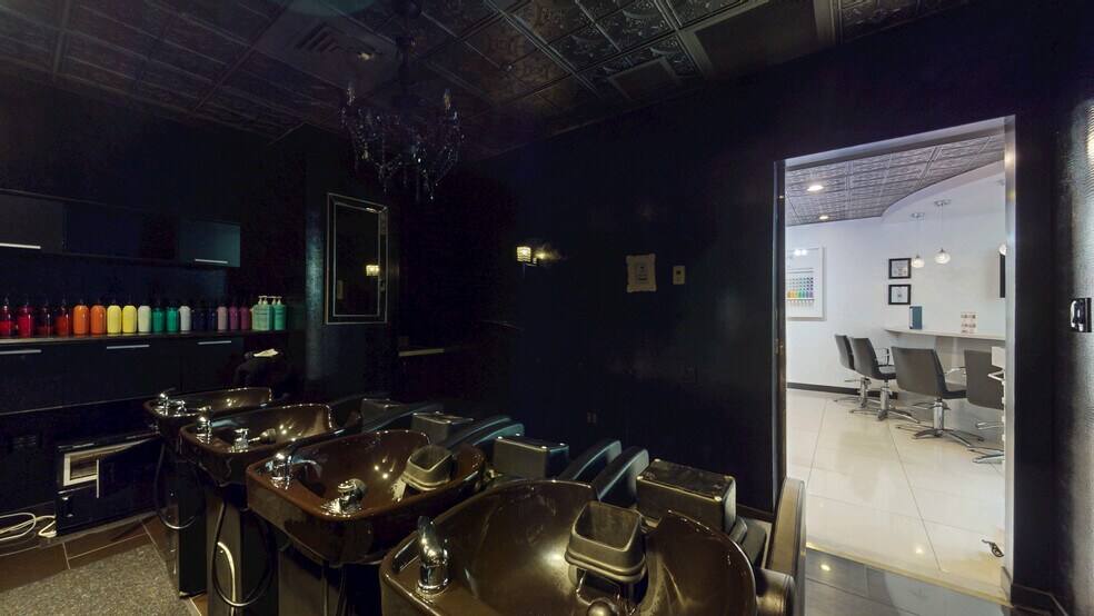 More Photos Of 124 Hebron Ave, Glastonbury Office For Lease