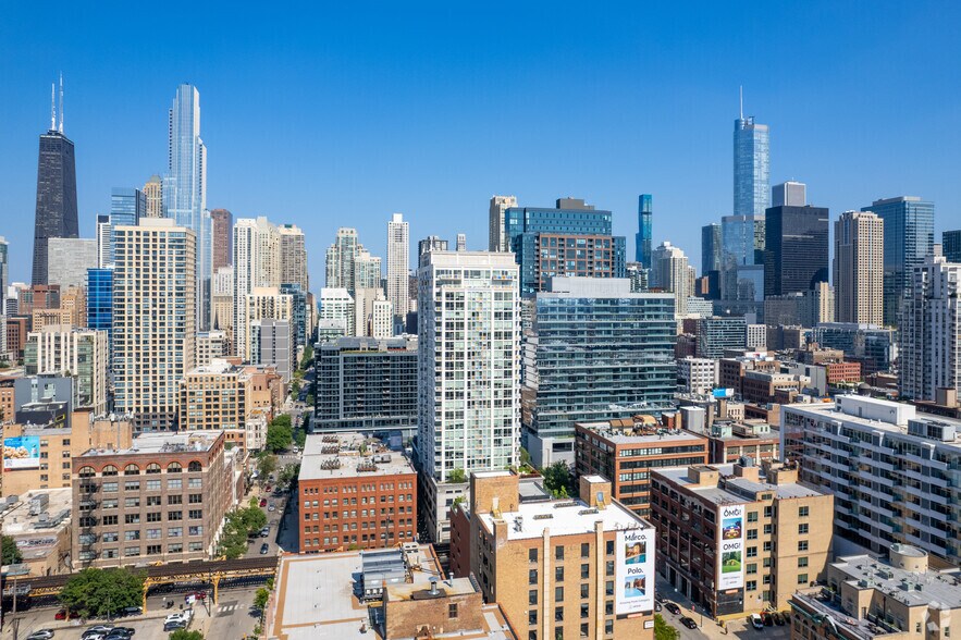 More Photos Of 222 W Erie St, Chicago Multifamily For Sale