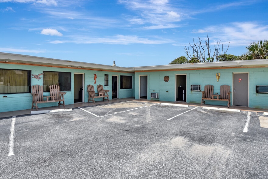 More Photos Of 808 S Atlantic Ave, Daytona Beach Hospitality For Sale