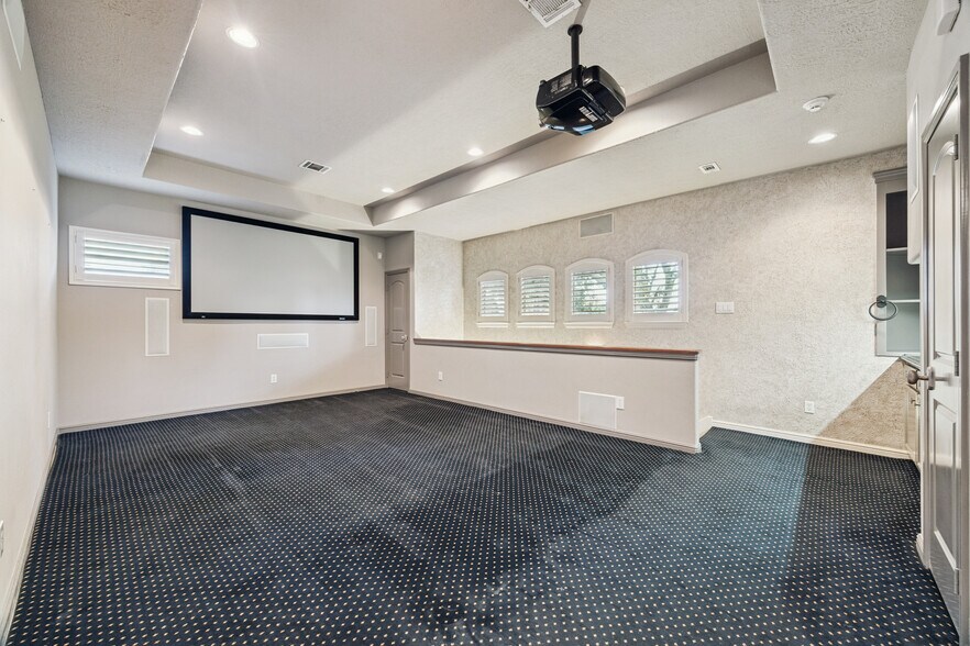 More Photos Of 16218 Barklea Rd, Cypress Land For Sale