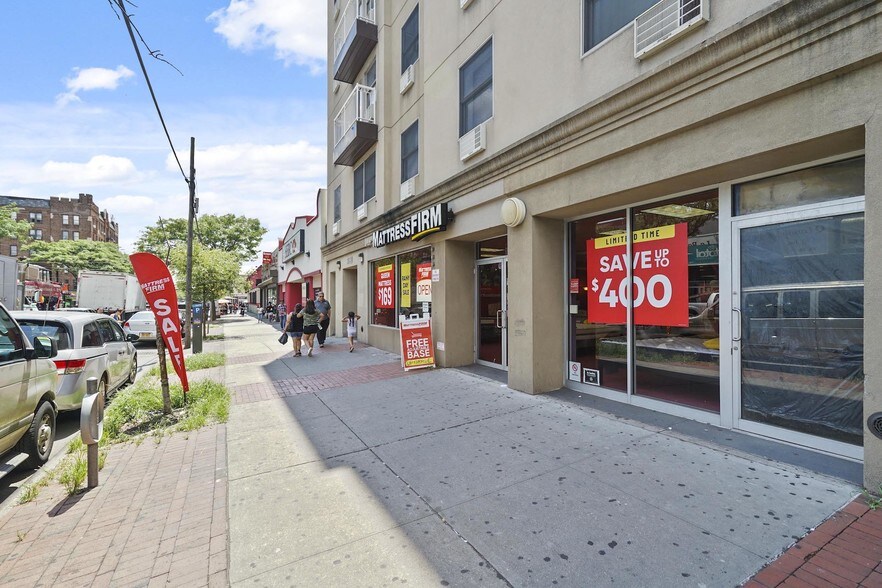 More Photos Of 3538 Junction Blvd, Corona Apartments For Sale