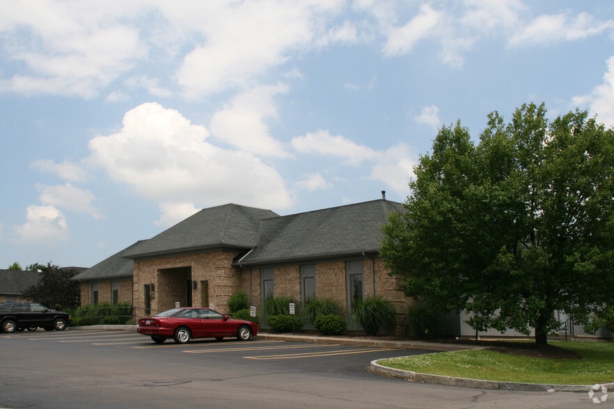 More Photos Of 101 Sully's Trail, Pittsford Medical For Lease
