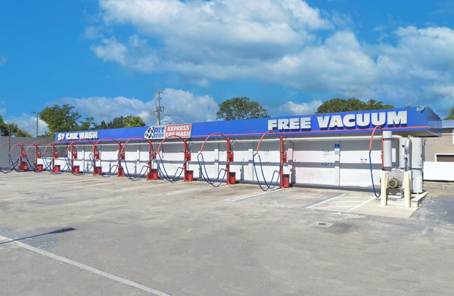 Primary Photo Of 950 N Harbor City Blvd, Melbourne Carwash For Sale