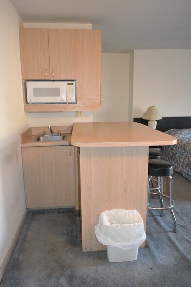 More Photos Of 529 Route 17M, Middletown Storefront Retail Residential For Sale
