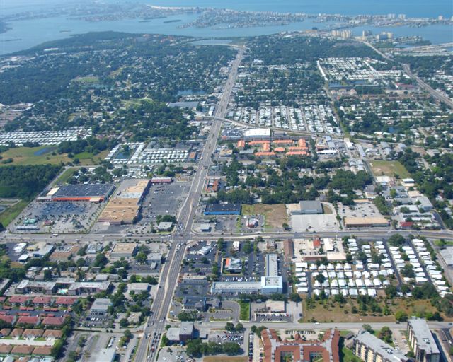 More Photos Of 10781 Park Blvd, Seminole Unknown For Lease