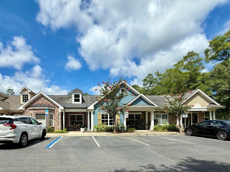More Photos Of 1618 Mahan Center Blvd, Tallahassee Office For Sale