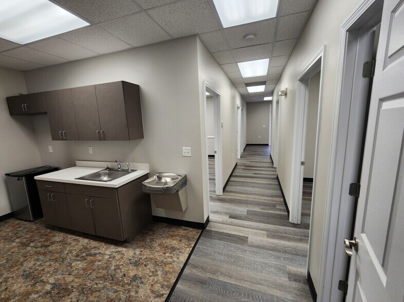 More Photos Of 368 W Pike St, Lawrenceville Office For Lease