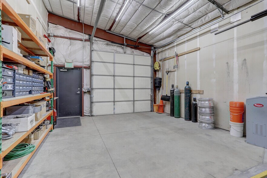 More Photos Of 920 W Mississippi Ave, Denver Warehouse For Sale
