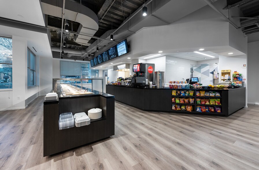 More Photos Of 1919-1921 Gallows Rd, Vienna Unknown For Sale