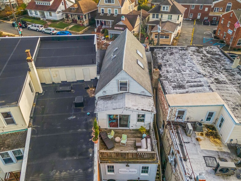 More Photos Of 230 E Main St, Port Jefferson Station Storefront Retail Residential For Sale