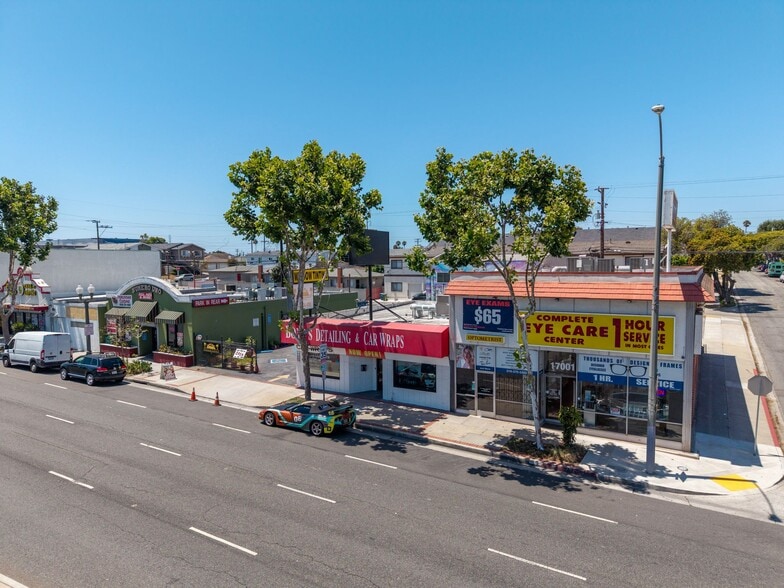 More Photos Of 17007-17009 Hawthorne Blvd, Lawndale Storefront Retail Office For Sale
