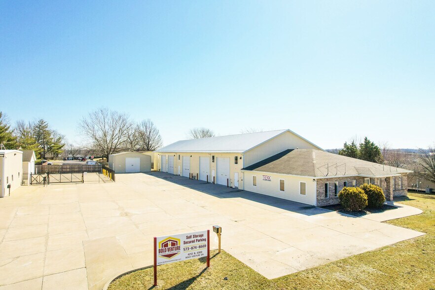 More Photos Of 4300 Bold Venture Dr, Columbia Service For Lease