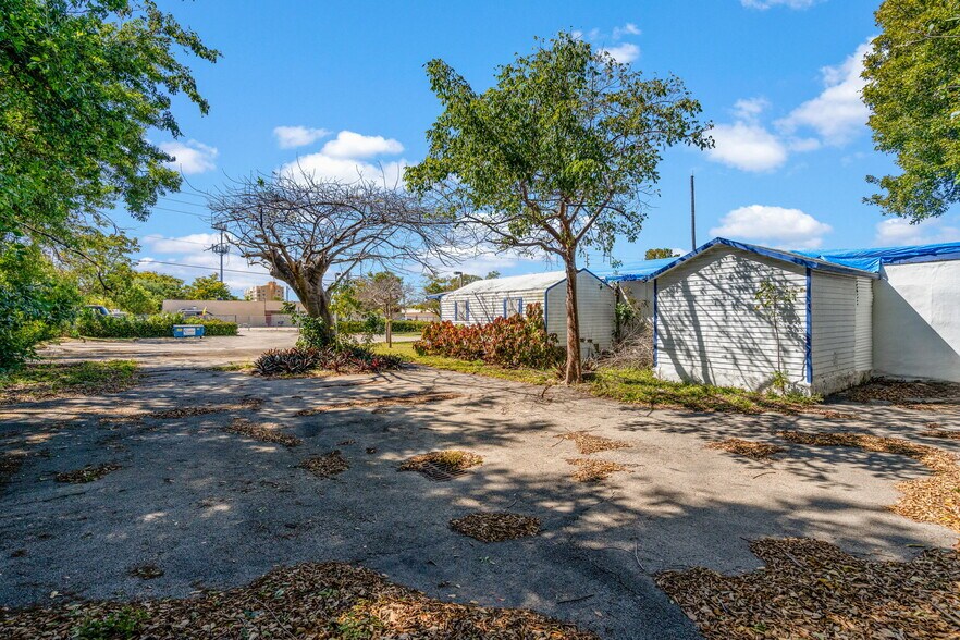 More Photos Of 744 NW 54th St, Miami Land For Sale