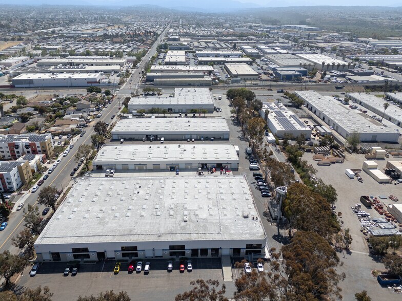More Photos Of 775 Anita St, Chula Vista Distribution For Lease