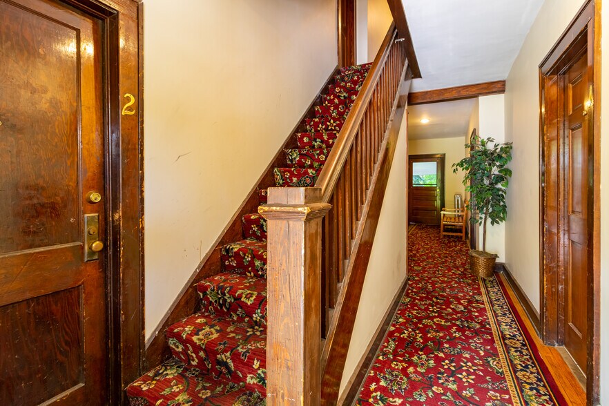 More Photos Of 205 Mentor Ave, Painesville Apartments For Sale