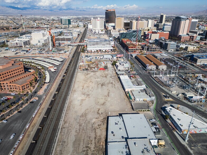 More Photos Of 840 Commerce St, Las Vegas Land For Sale