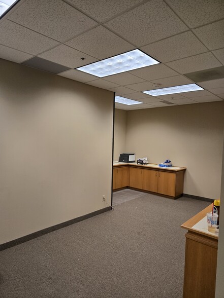 More Photos Of 2828 E Trinity Mills Rd, Carrollton Medical For Sale