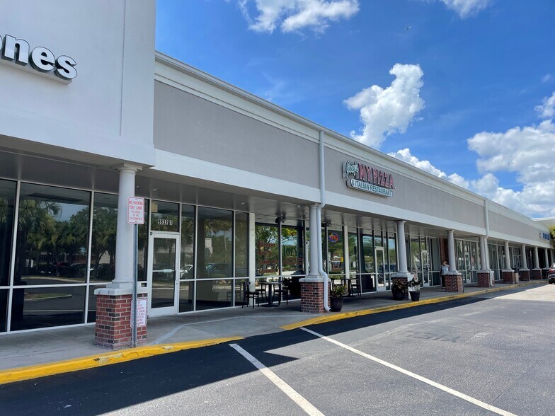 More Photos Of 9746-9850 Little Rd, New Port Richey Unknown For Lease