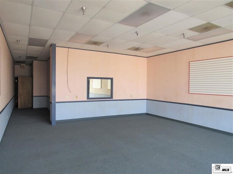 More Photos Of 4739 Pecanland Mall Dr, Monroe Unknown For Lease