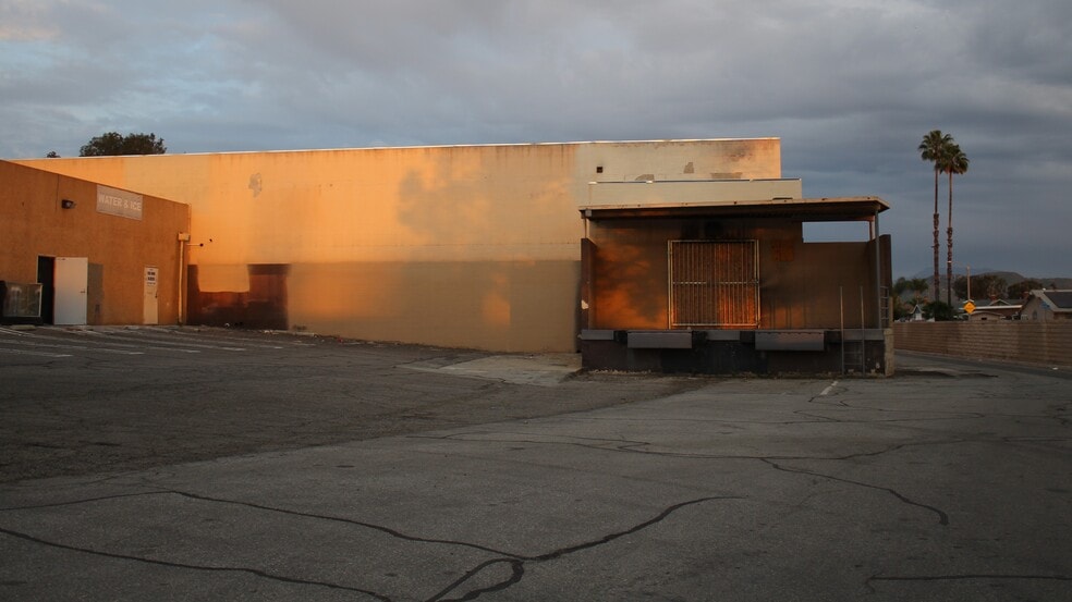 More Photos Of 24595 Alessandro Blvd, Moreno Valley Supermarket For Lease