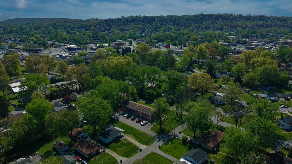 More Photos Of 1909 San Jose Ave, Louisville Apartments For Sale