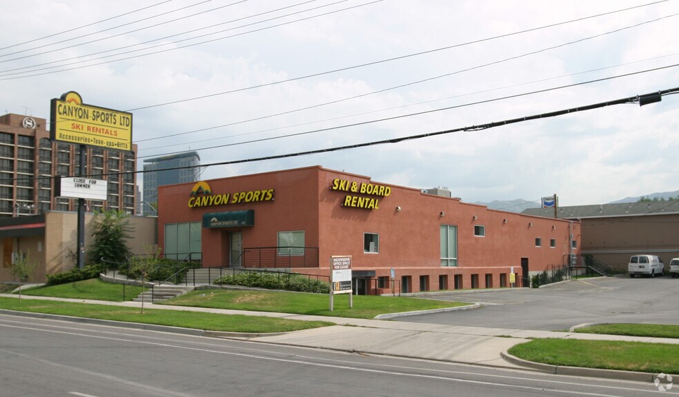 More Photos Of 517 S 200 W, Salt Lake City Freestanding For Lease