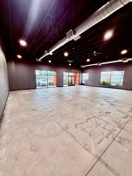 More Photos Of 2704 Coffee Rd, Modesto Freestanding For Lease