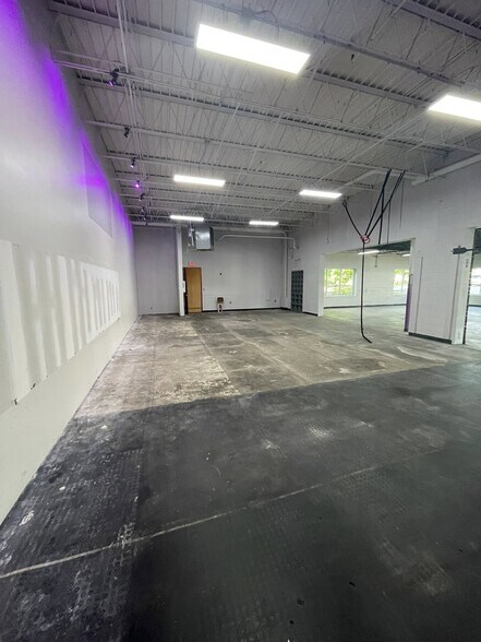 More Photos Of 1341 Hughes Ford Rd, Frederick Light Manufacturing For Lease