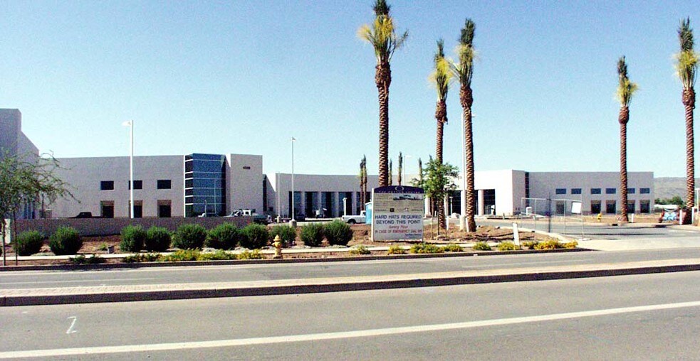 More Photos Of 4323 E Cotton Center Blvd, Phoenix Light Manufacturing For Lease