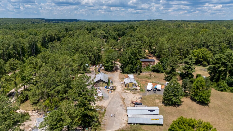 More Photos Of 1177 Richtex Rd, Winnsboro Showroom For Sale